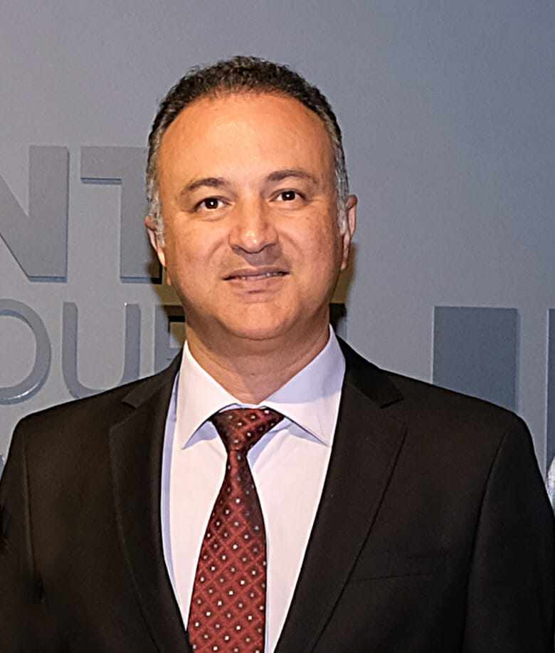 Mehrdad Hosseini